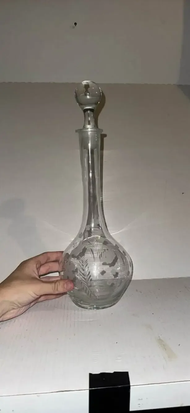 Vintage Excellent Condition Long Necked Etched Floral Design Decanter